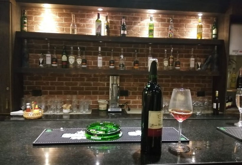 هتل Panacea Suites