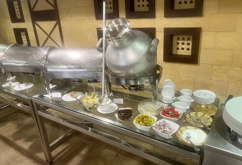 هتل Panacea Suites