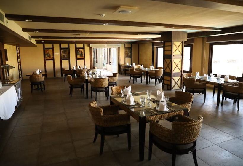 هتل Panacea Suites