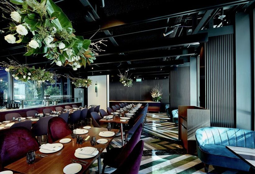 West Hotel Sydney, Curio Collection By Hilton