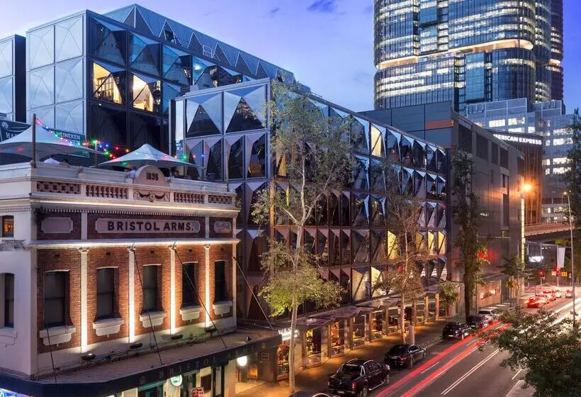 West Hotel Sydney, Curio Collection By Hilton