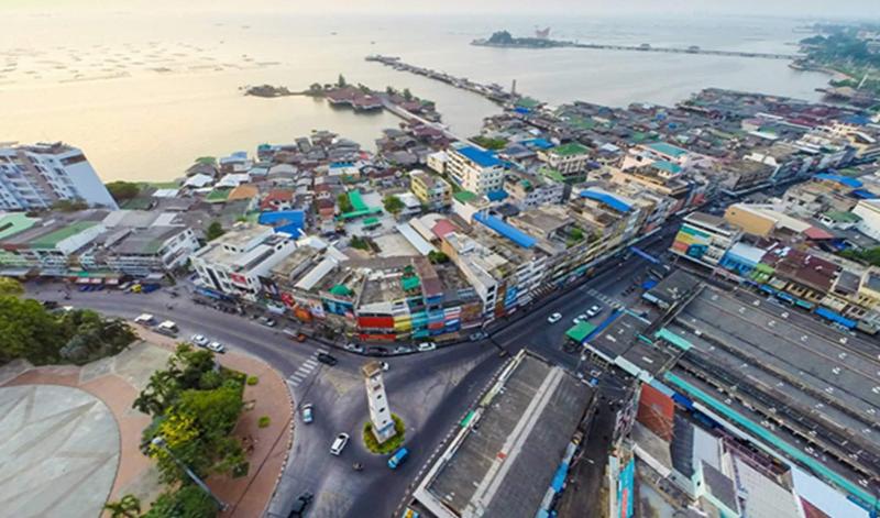 Internet Comic Café Yomihoo   Adults Only   Hostel