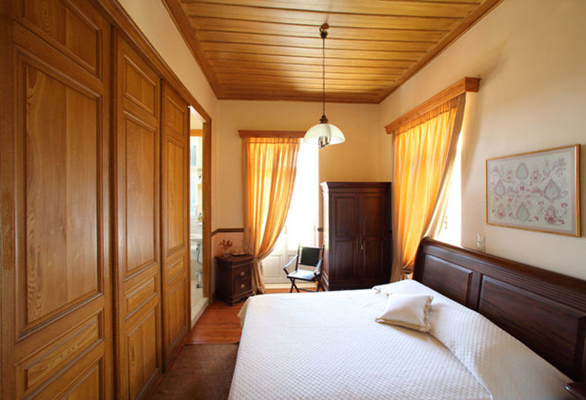 פנסיון Archontiko