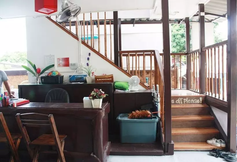 Majatalo Lantern Inn Koh Lipe