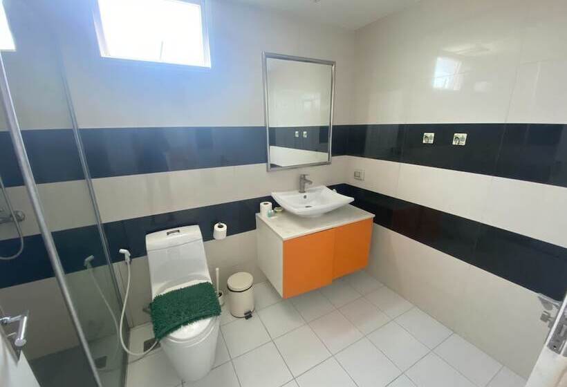 Art On The Hill By Psr Asia