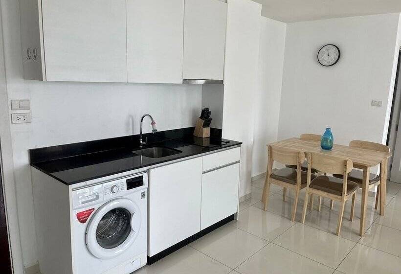 Art On The Hill By Psr Asia