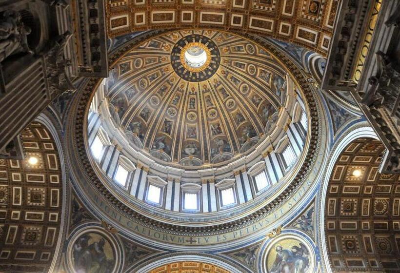 צימר Luxury Rome Savini Guest House