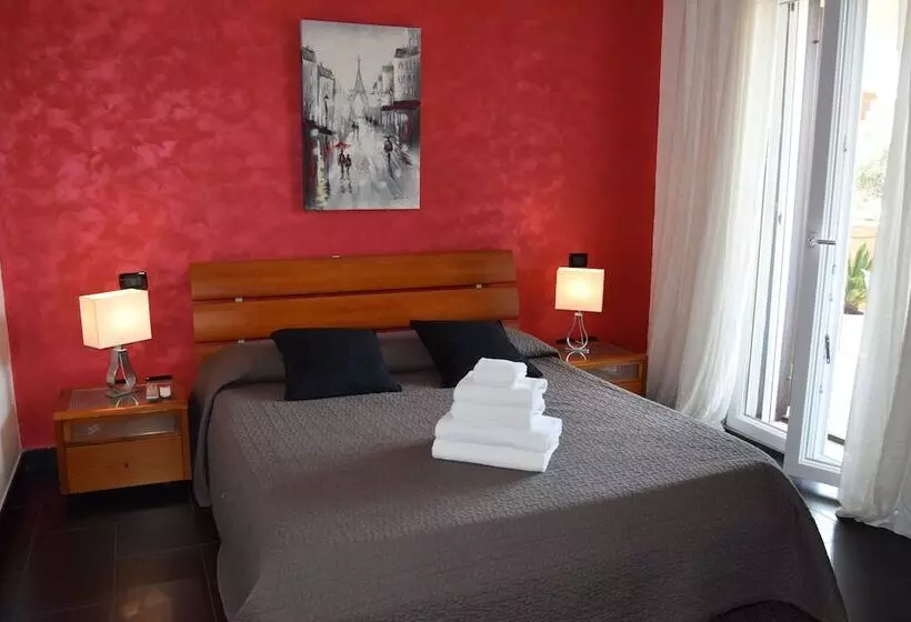 تختخواب و صبحانه Guest House Brezza Marina