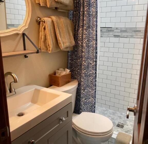 فندق All Seasons Treehouse Village