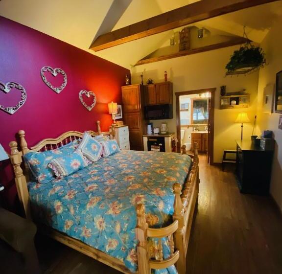 فندق All Seasons Treehouse Village