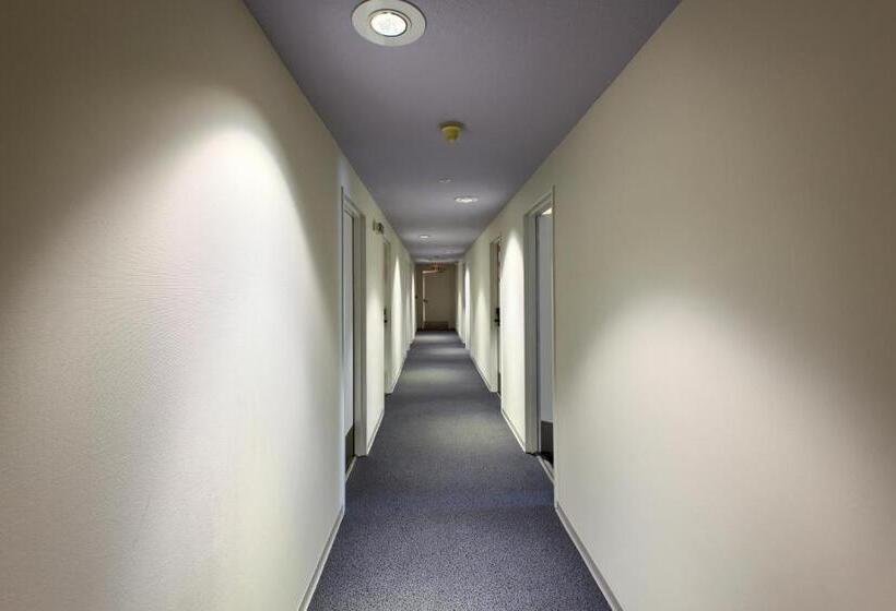 Отель Formule Club