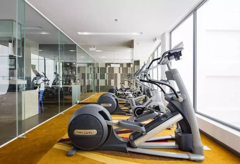 هتل Bn Center