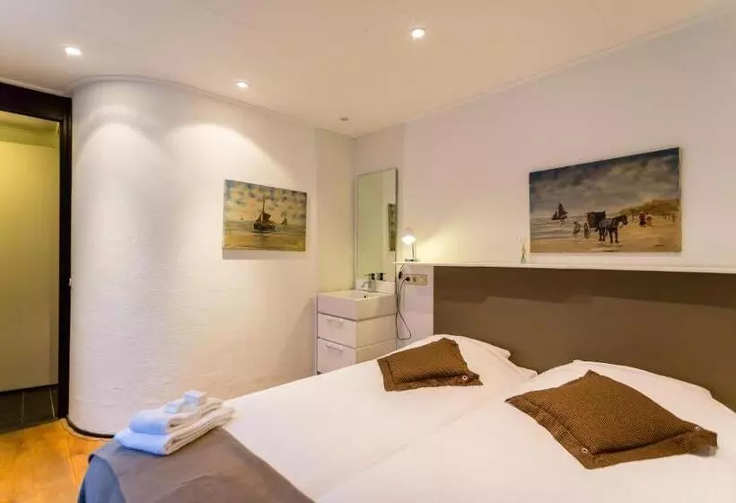 ホテル Heerlijkheid Bergen