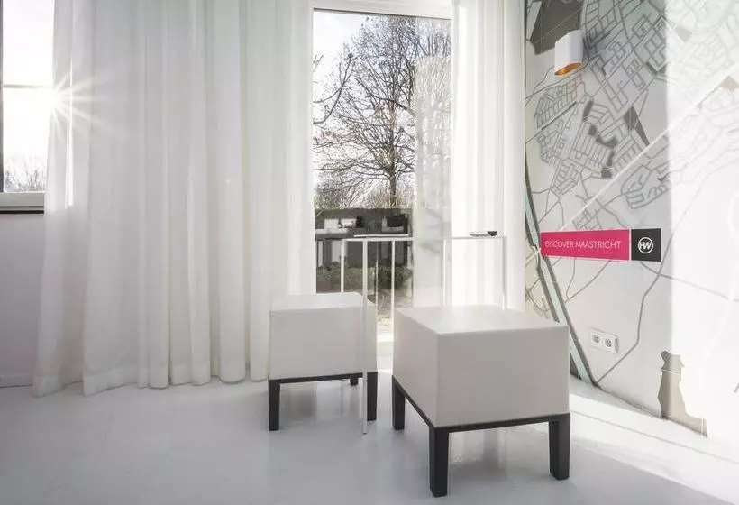 Hotelli Landgoed Kasteel De Hoogenweerth