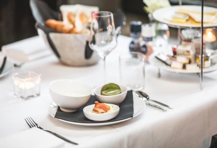 Hotel Landgoed Kasteel De Hoogenweerth