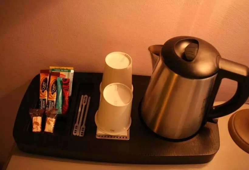 ホテル Hôtel Beausoleil