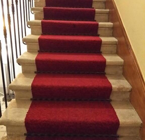 בית מלון כפרי Hôtel Beausoleil