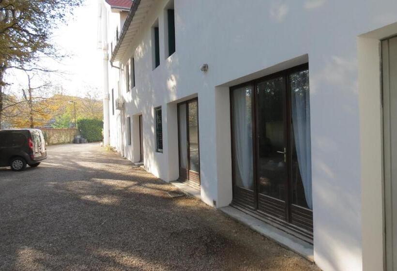 בית מלון כפרי Hôtel Beausoleil