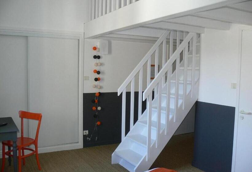 فندق L île ô Château