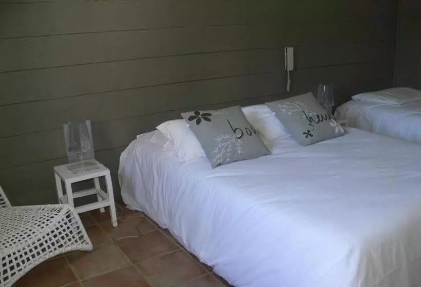 Hotelli L île ô Château