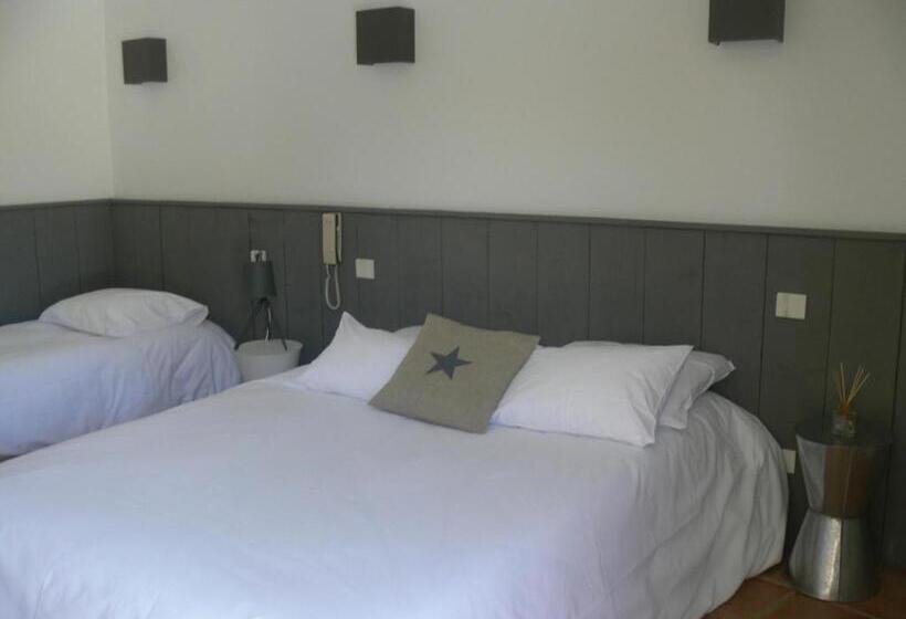 فندق L île ô Château