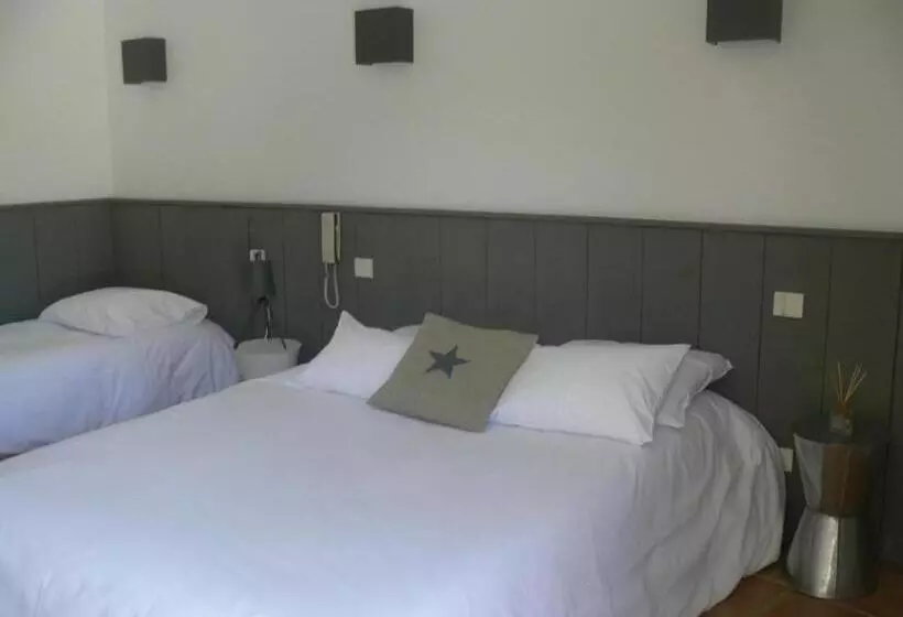 Hotelli L île ô Château