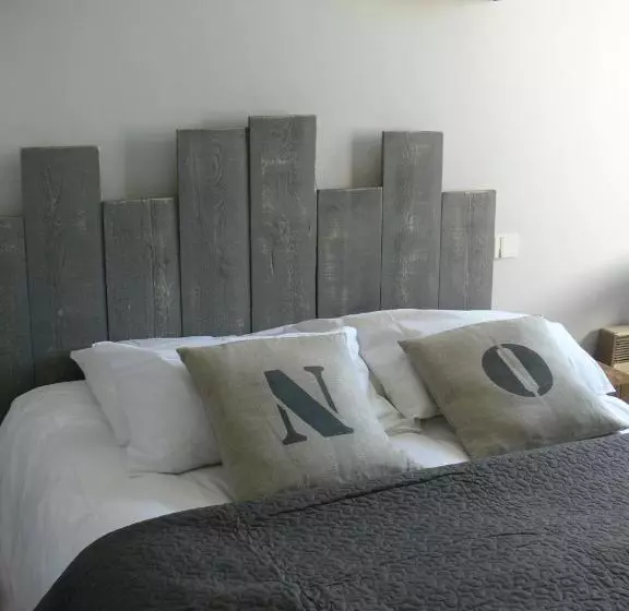 Hotelli L île ô Château