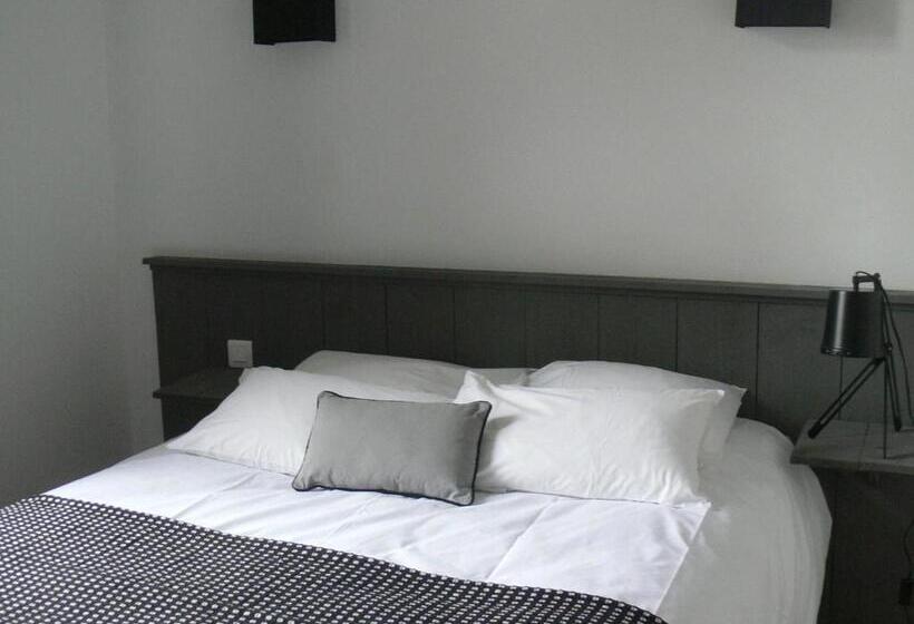 فندق L île ô Château