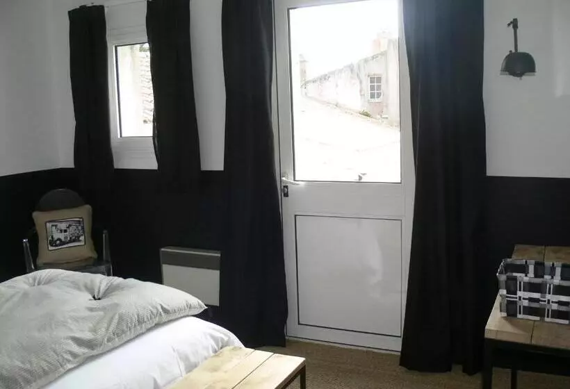 Hotelli L île ô Château