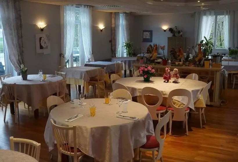 Hotelli Le Chalet Fleuri