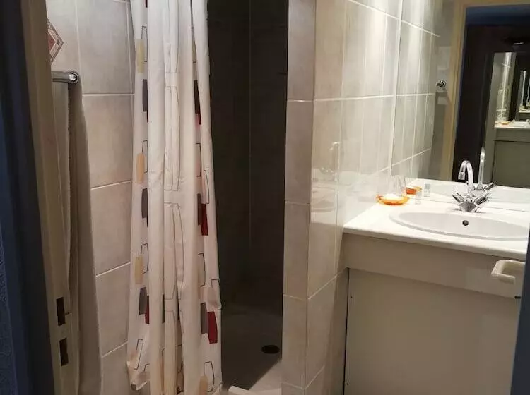 Hotelli Le Chalet Fleuri