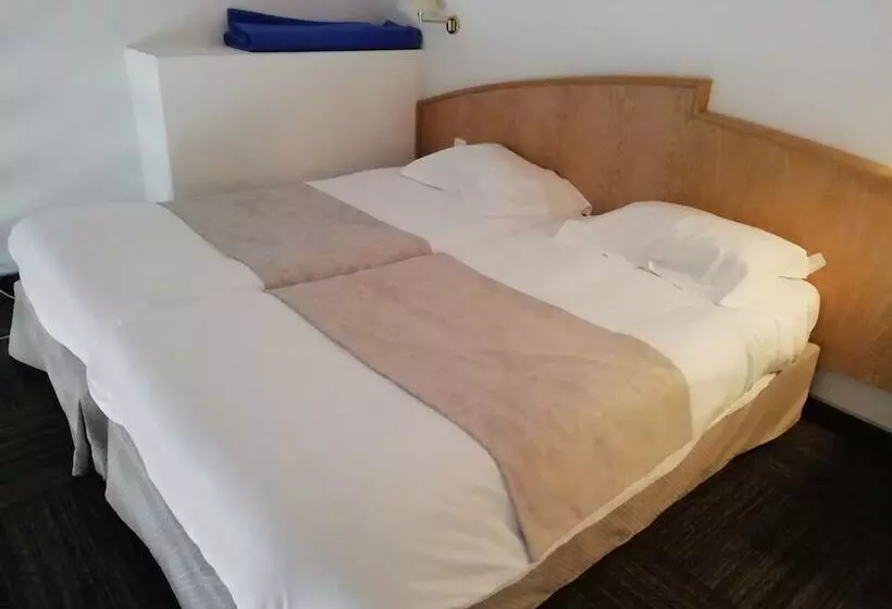 Hotelli Le Chalet Fleuri