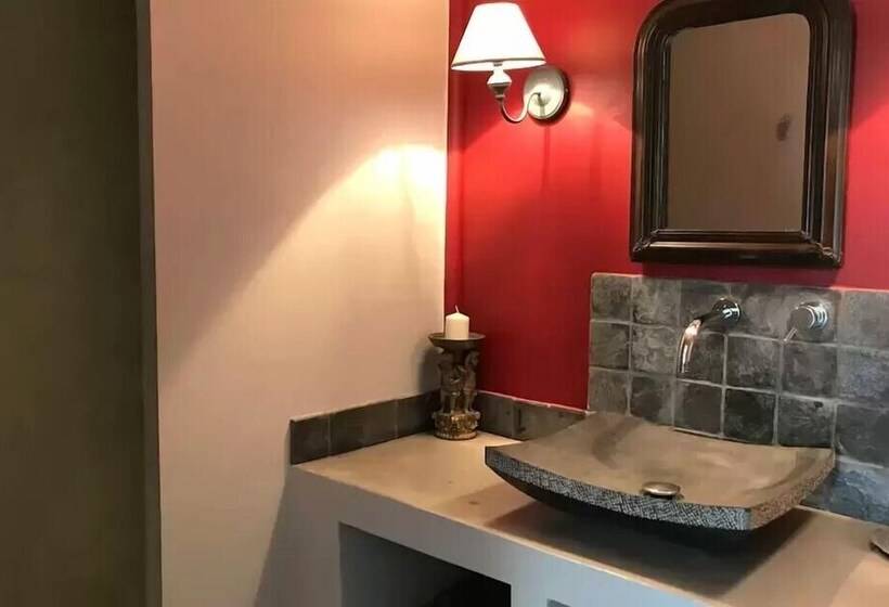 ホテル Le Clos Des Bourges