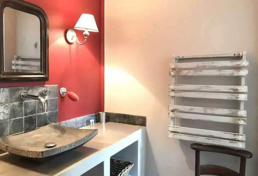 Hotelli Le Clos Des Bourges