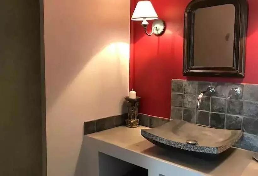 Hotelli Le Clos Des Bourges