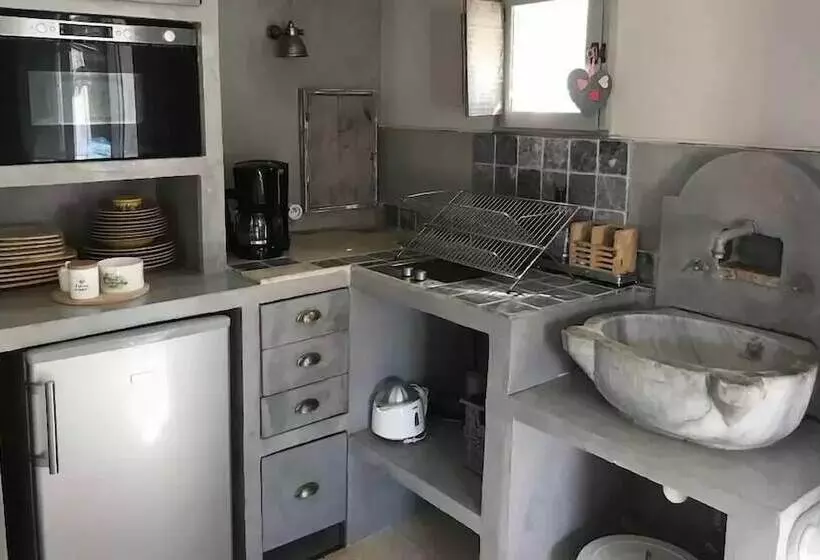 Hotelli Le Clos Des Bourges