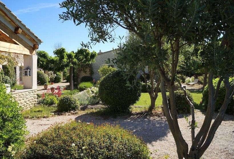 هتل Le Mas Des Etoiles   Luberon B&b