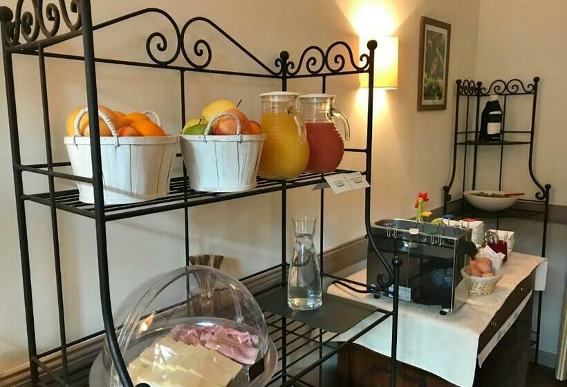 Hôtel Le Parc De L'hostellerie