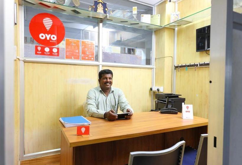 فندق Oyo 3860 Apartment Jls Gruha