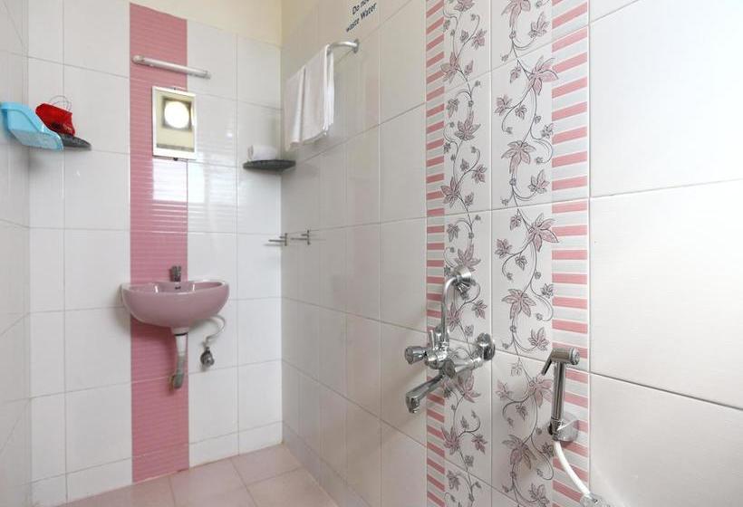 فندق Oyo 3860 Apartment Jls Gruha