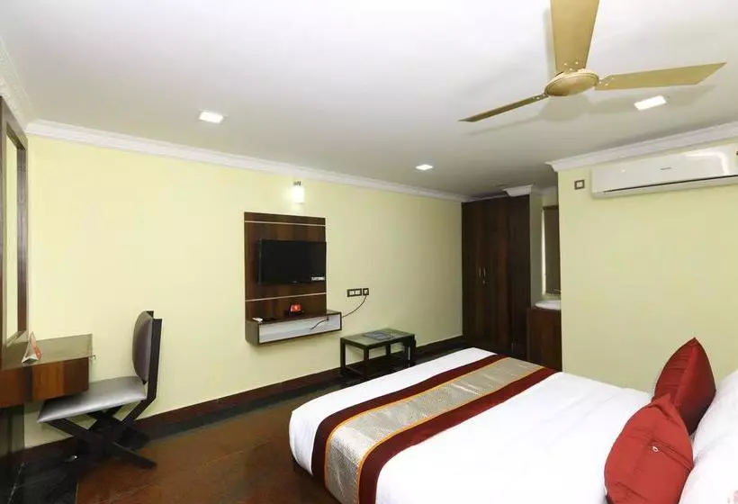 هتل Fabexpress Neighbour Inn - Nandambakkam