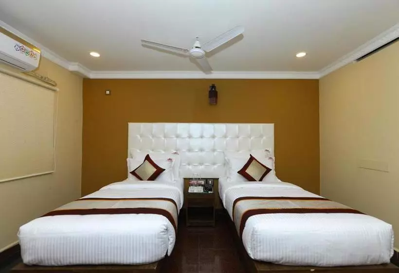 هتل Fabexpress Neighbour Inn - Nandambakkam