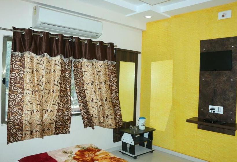 בית מלון כפרי Shree Nath