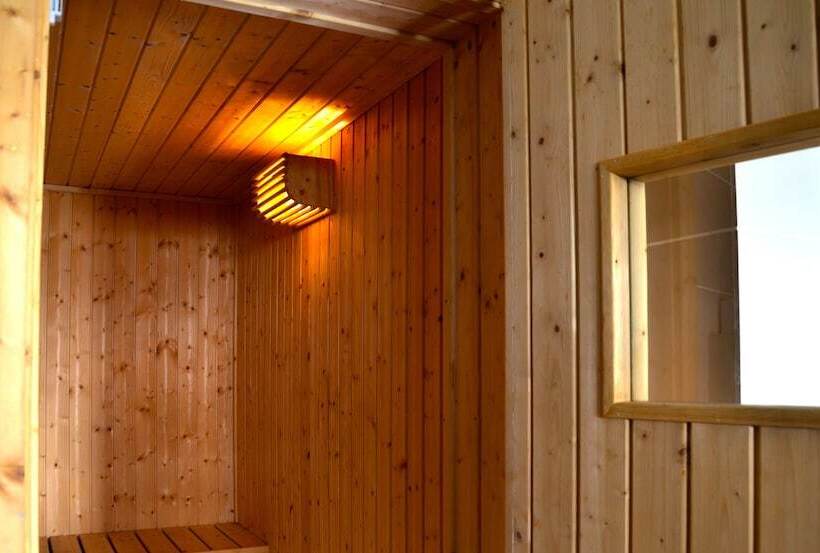 בית מלון כפרי Sri Beverly Hills Near Klia & Klia2 & F1