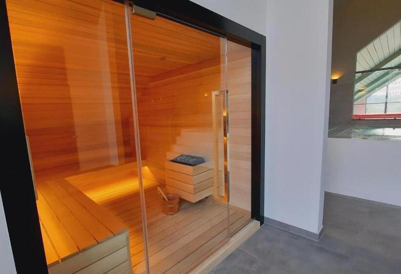 استراحتگاه Maisons De Vacances Azur En Ardenne