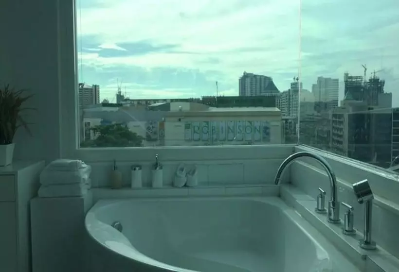 The Sriracha Residence