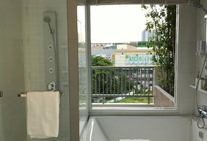 The Sriracha Residence