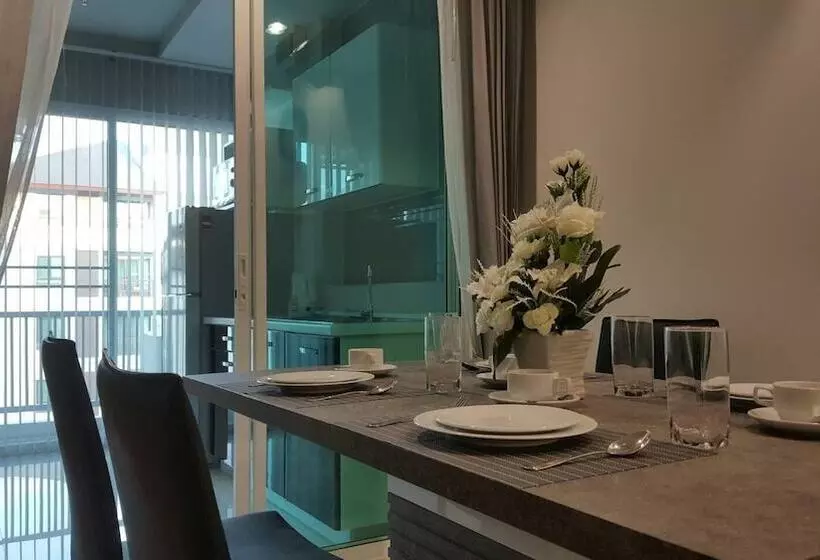 The Sriracha Residence