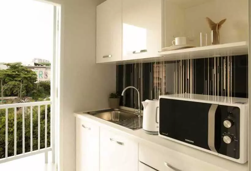 The Sriracha Residence