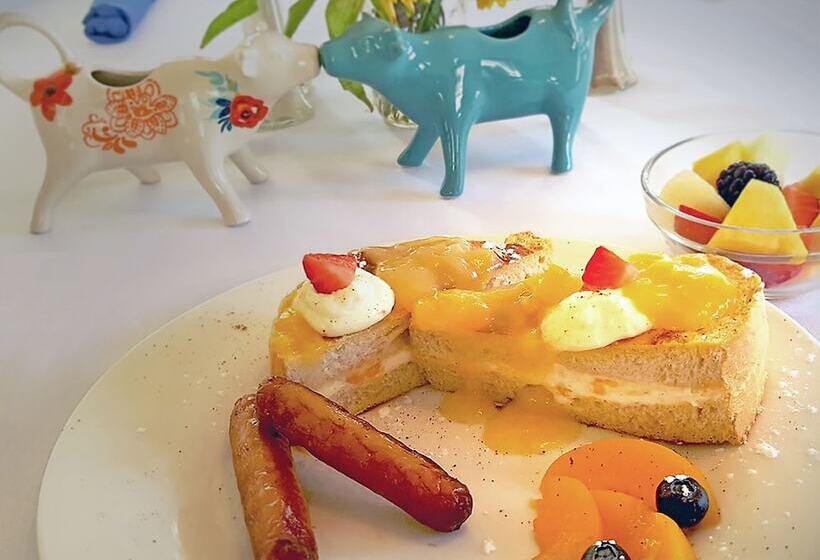 ベッドアンドブレックファースト 44 Spanish Street Inn   Adults Only